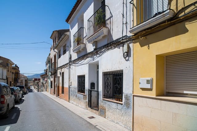 4 Zimmer Haus zu verkaufen in Pinoso - 220.000 € (Ref: 9894940)