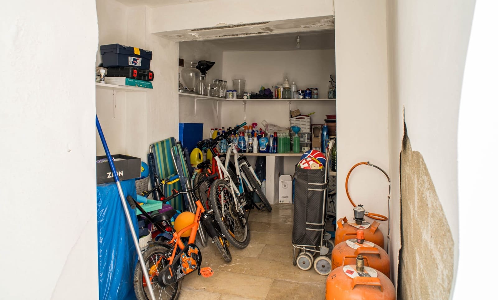 4 Zimmer Haus zu verkaufen in Pinoso - 220.000 € (Ref: 9894940)