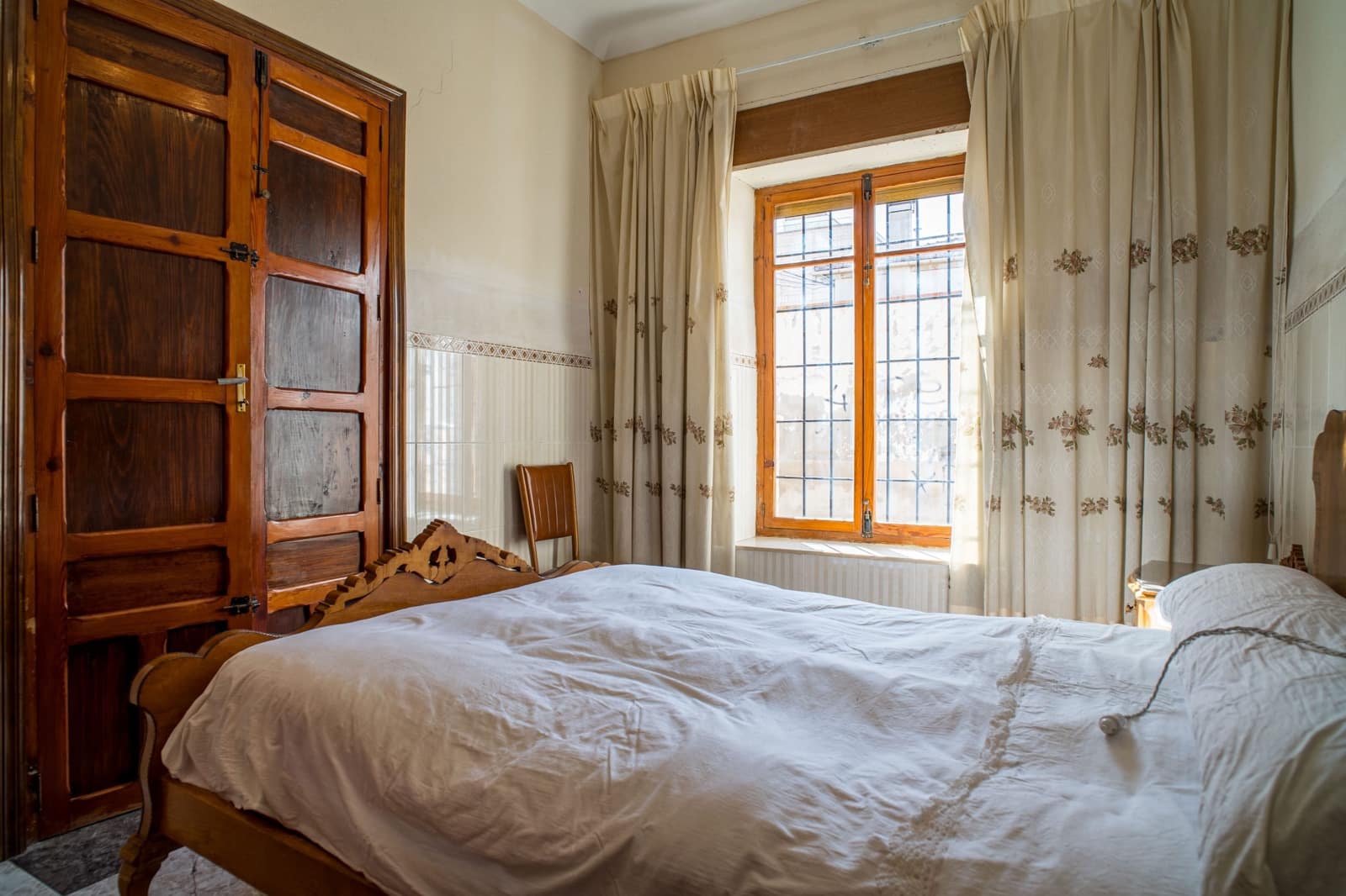 5 Zimmer Haus zu verkaufen in Pinoso mit Garage - 159.000 € (Ref: 9894941)