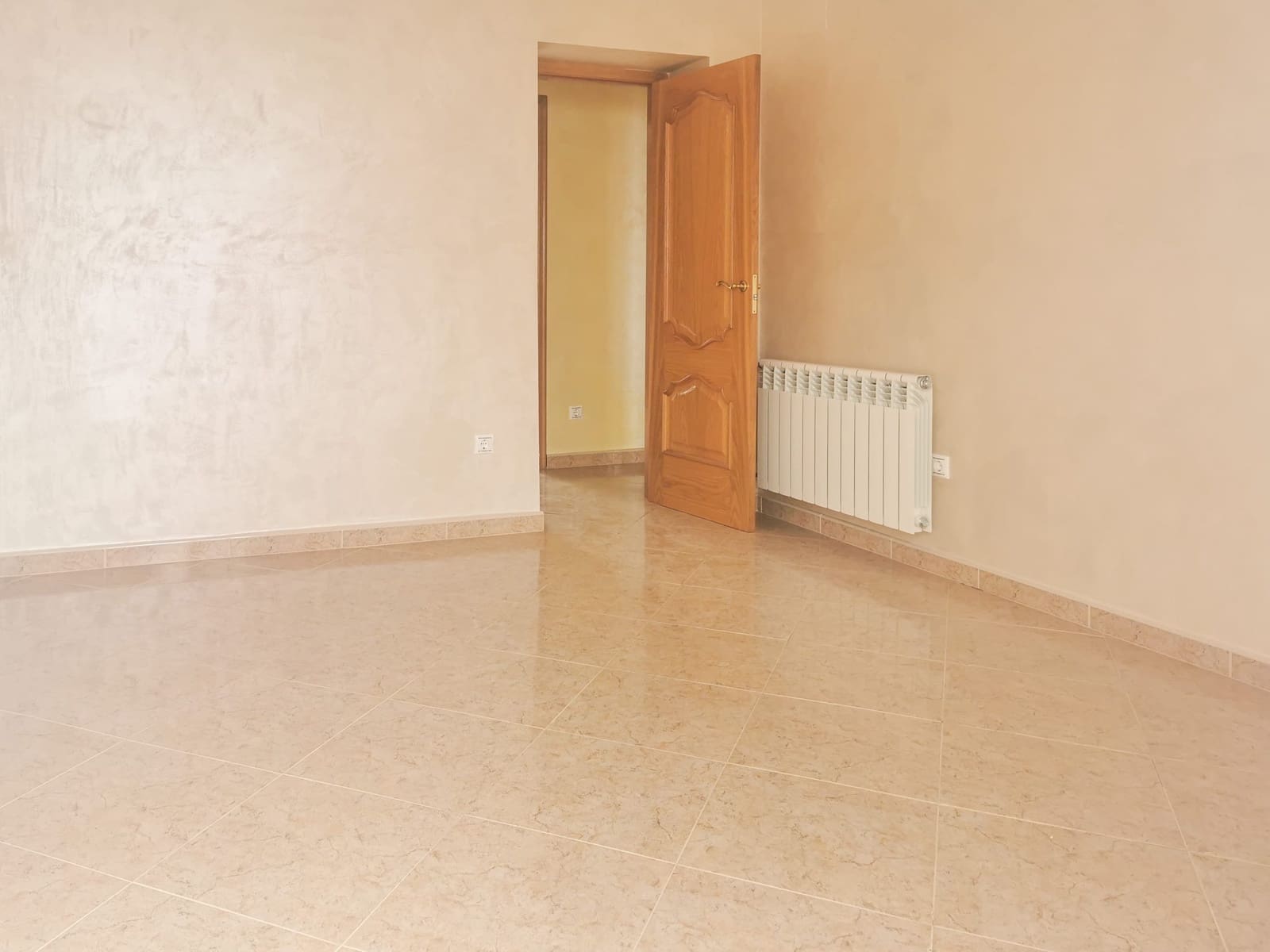 4 soverom Hus til salgs i L'Alguena / Alguenya - € 130 000 (Ref: 9894945)