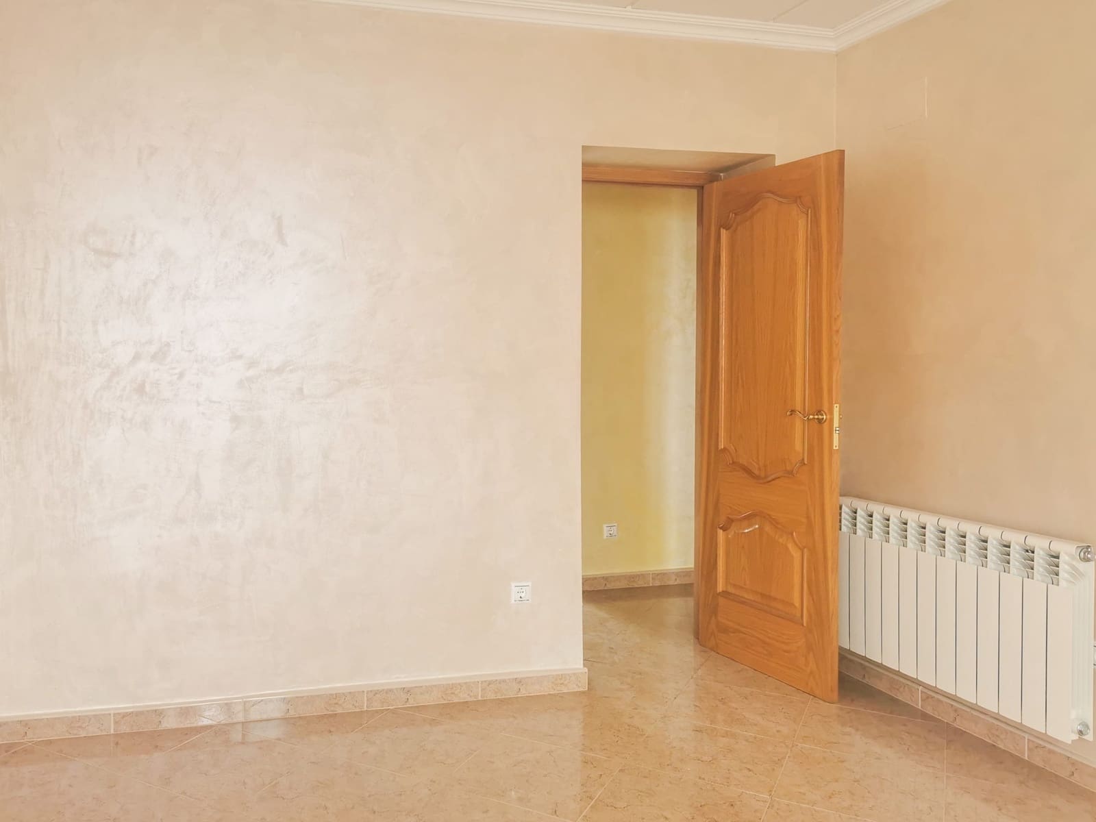 4 soverom Hus til salgs i L'Alguena / Alguenya - € 130 000 (Ref: 9894945)