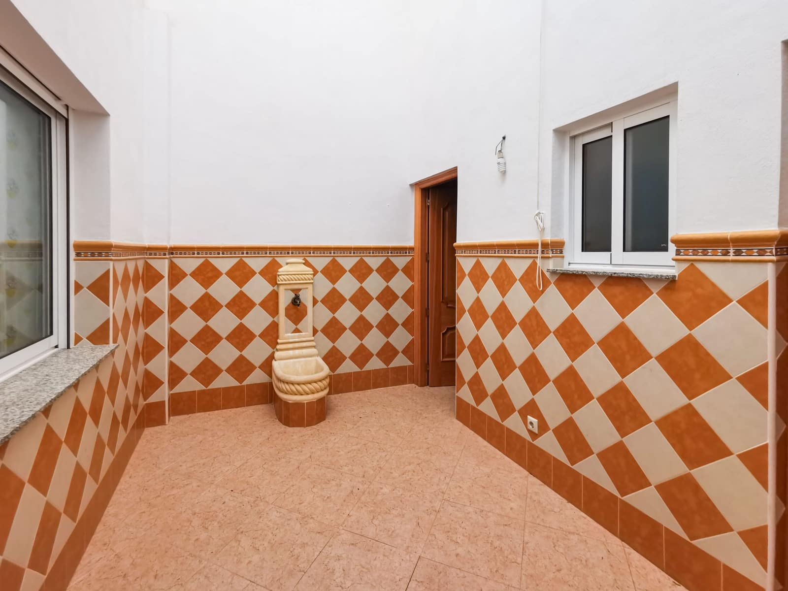 4 soverom Hus til salgs i L'Alguena / Alguenya - € 130 000 (Ref: 9894945)
