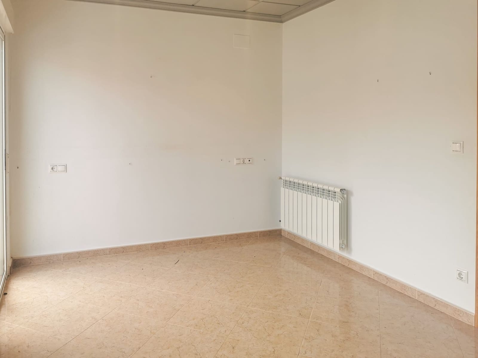 4 soverom Hus til salgs i L'Alguena / Alguenya - € 130 000 (Ref: 9894945)