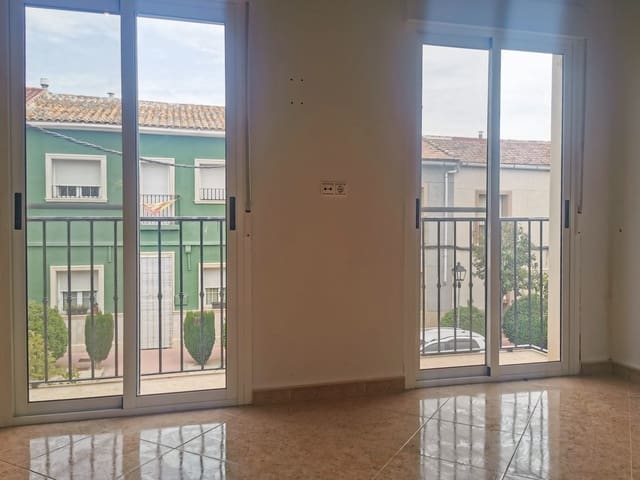 4 bedroom Townhouse for sale in L'Algueña / Alguenya - € 130,000 (Ref: 9894945)