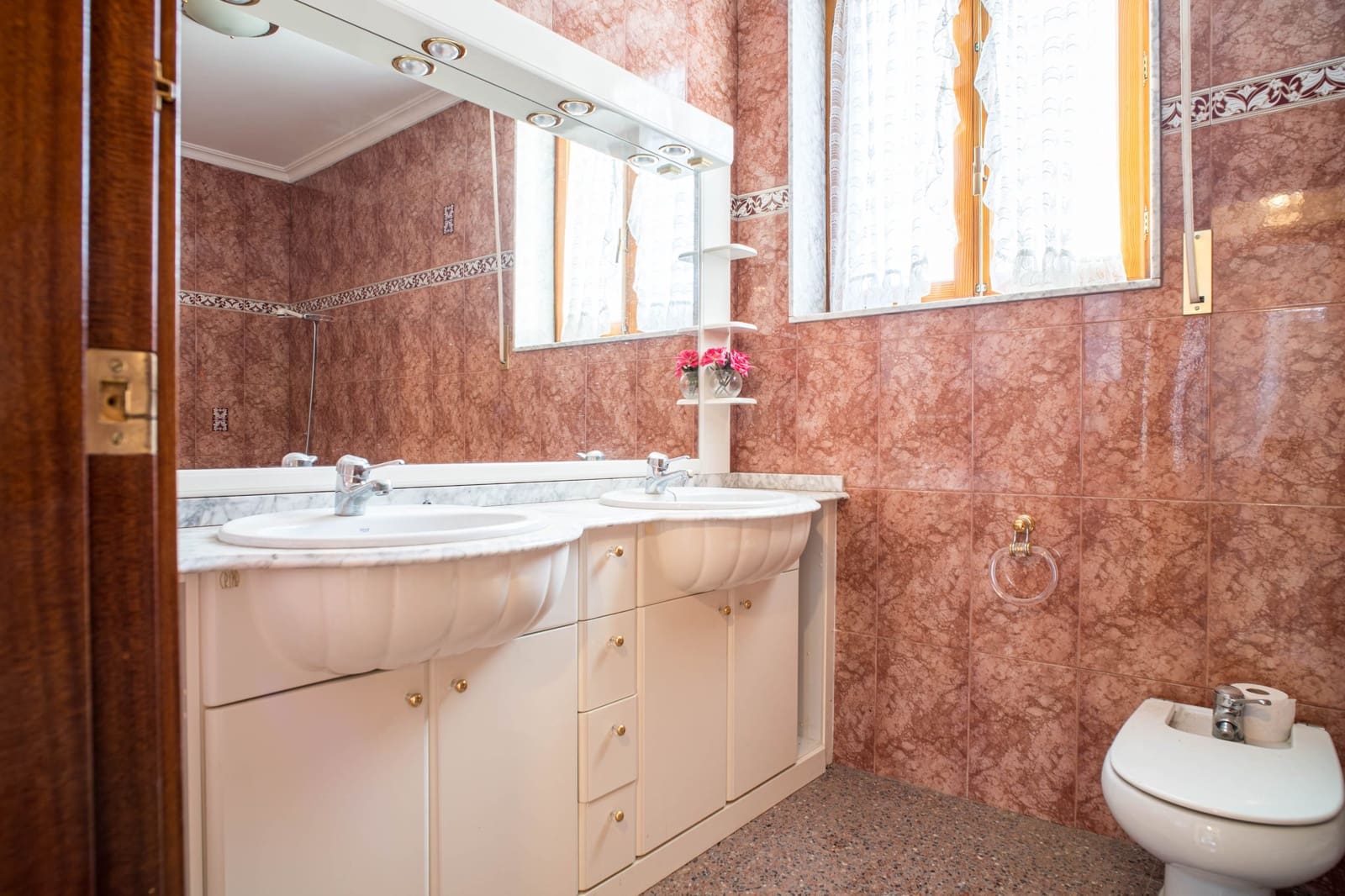 6 makuuhuone Maalaistalo myytävänä paikassa Monovar / Monover - 395 000 € (Ref: 9894946)