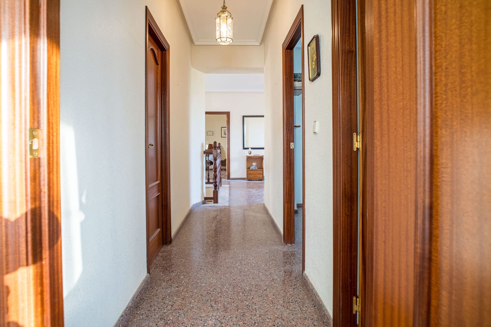 6 makuuhuone Maalaistalo myytävänä paikassa Monovar / Monover - 395 000 € (Ref: 9894946)