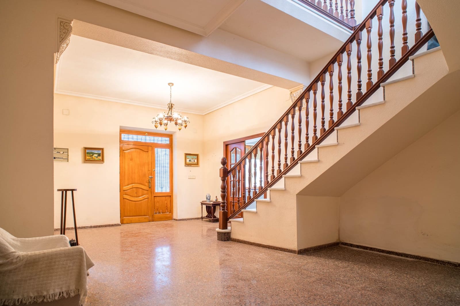 6 makuuhuone Maalaistalo myytävänä paikassa Monovar / Monover - 395 000 € (Ref: 9894946)