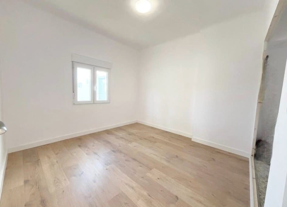 3 bedroom Townhouse for sale in L'Alguena / Alguenya - € 125,000 (Ref: 9900072)