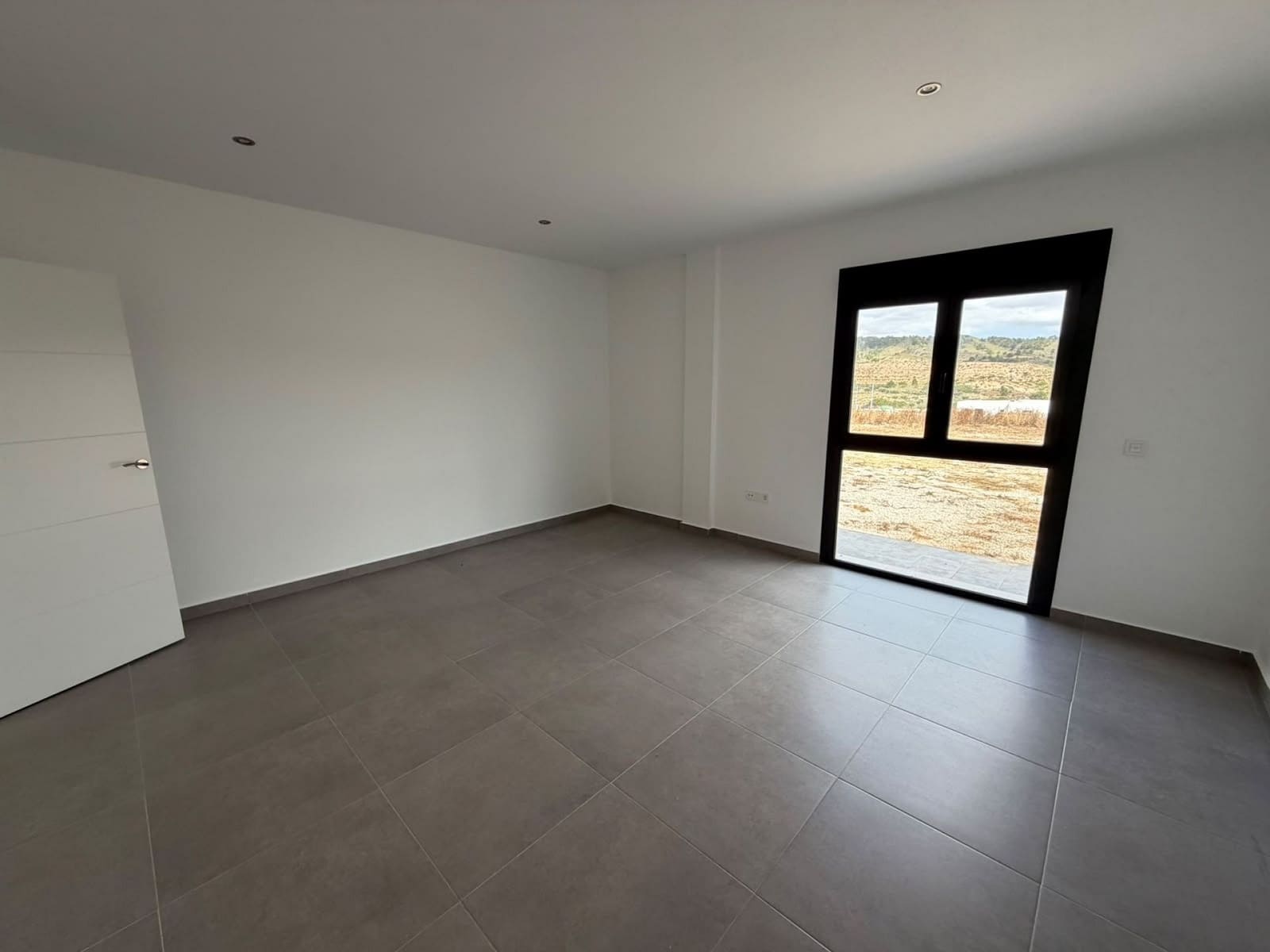 4 slaapkamer Villa te koop in Macisvenda met zwembad - € 395.000 (Ref: 9902803)