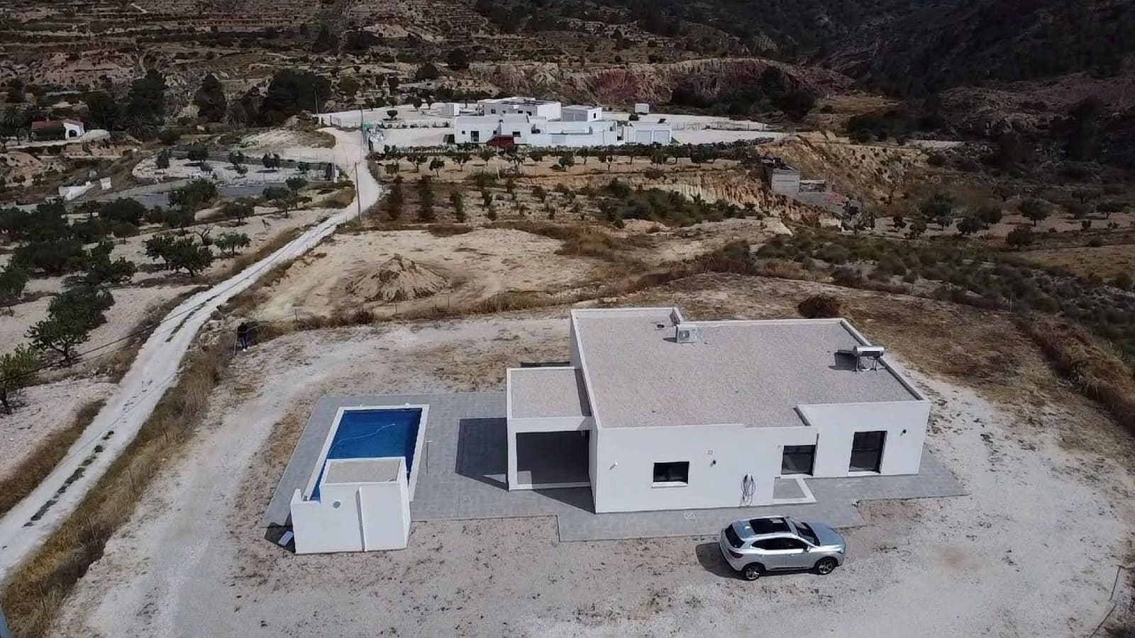 4 slaapkamer Villa te koop in Macisvenda met zwembad - € 395.000 (Ref: 9902803)