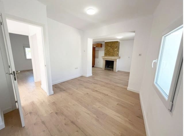 3 quarto Casa em Banda para venda em L'Algueña / Alguenya - 129 995 € (Ref: 9912504)