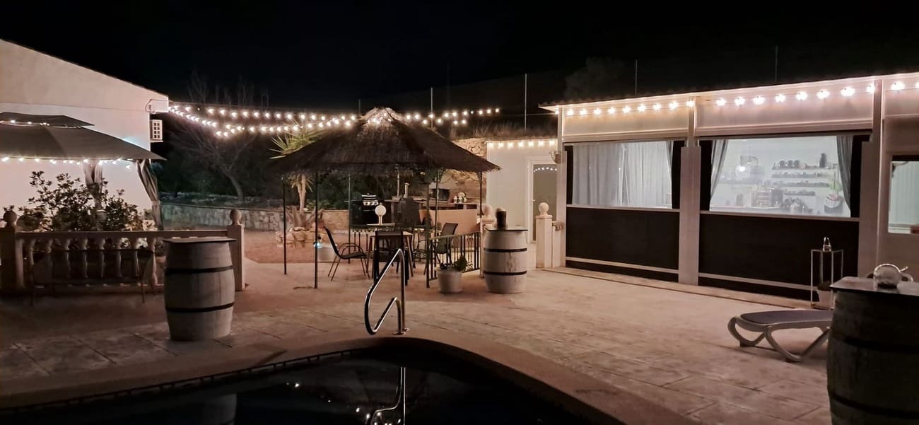4 chambre Villa/Maison à vendre à Monovar / Monover avec piscine - 525 000 € (Ref: 9926490)