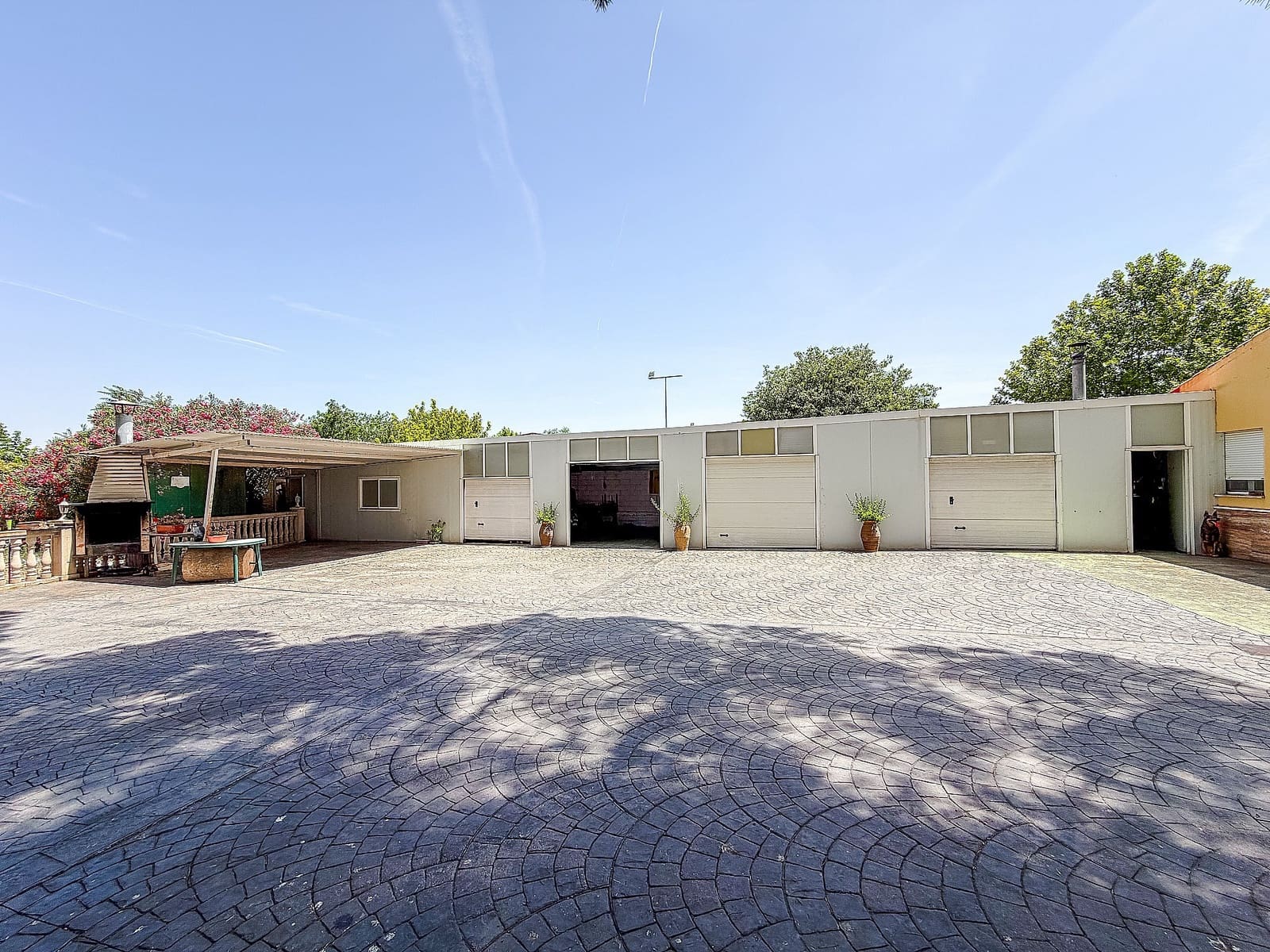 4 soverom Villa til salgs i Yecla med svømmebasseng garasje - € 699 000 (Ref: 9935508)