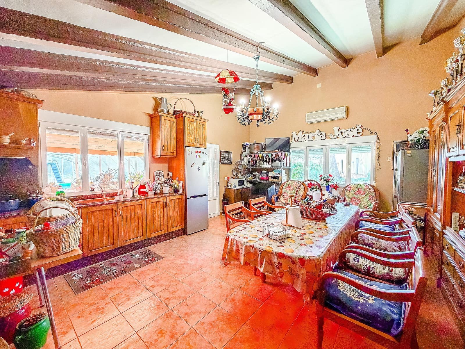 4 soverom Villa til salgs i Yecla med svømmebasseng garasje - € 699 000 (Ref: 9935508)
