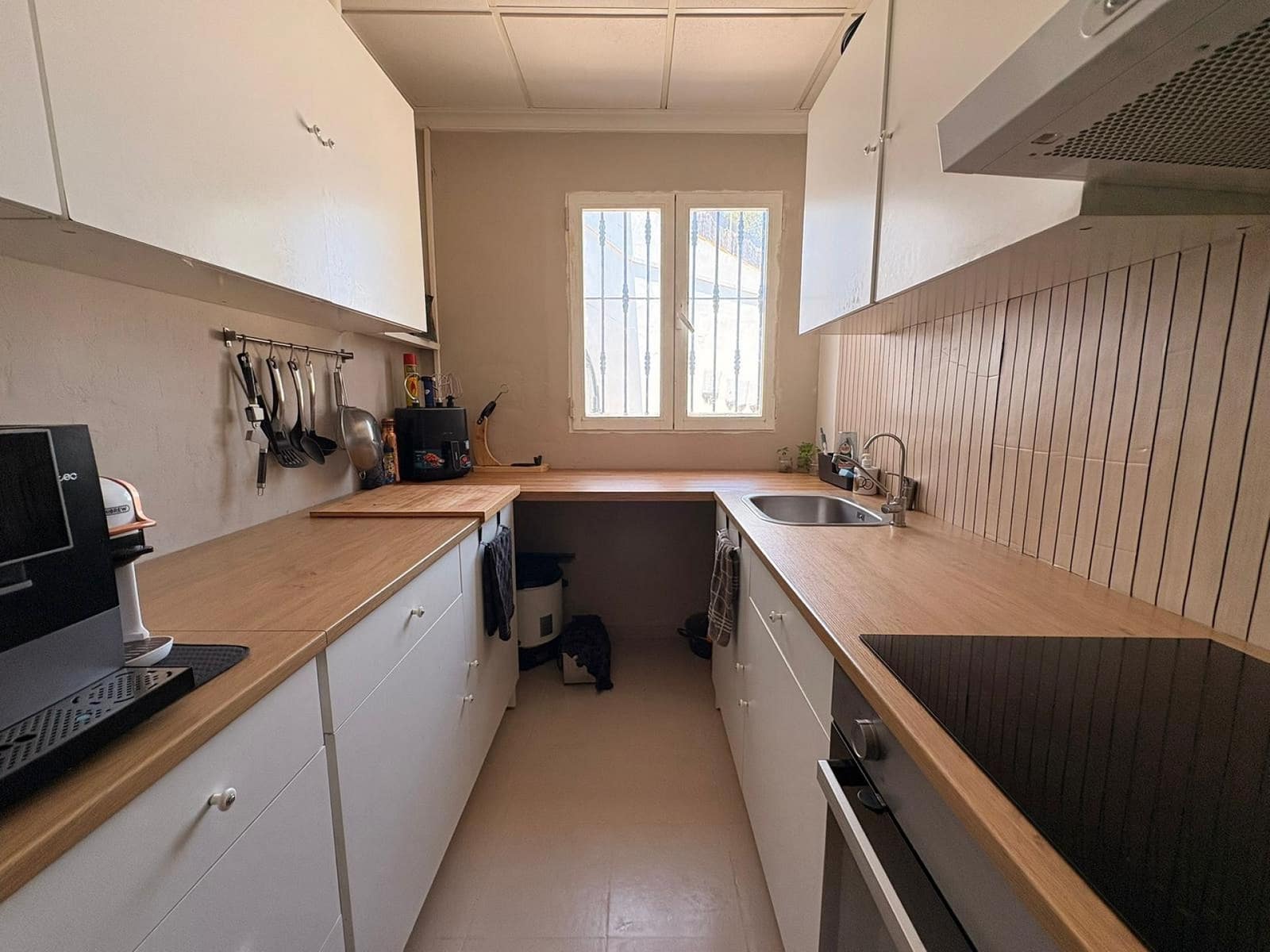 6 soveværelse Finca/Landehus til salg i Jumilla med swimmingpool garage - € 425.000 (Ref: 9939335)
