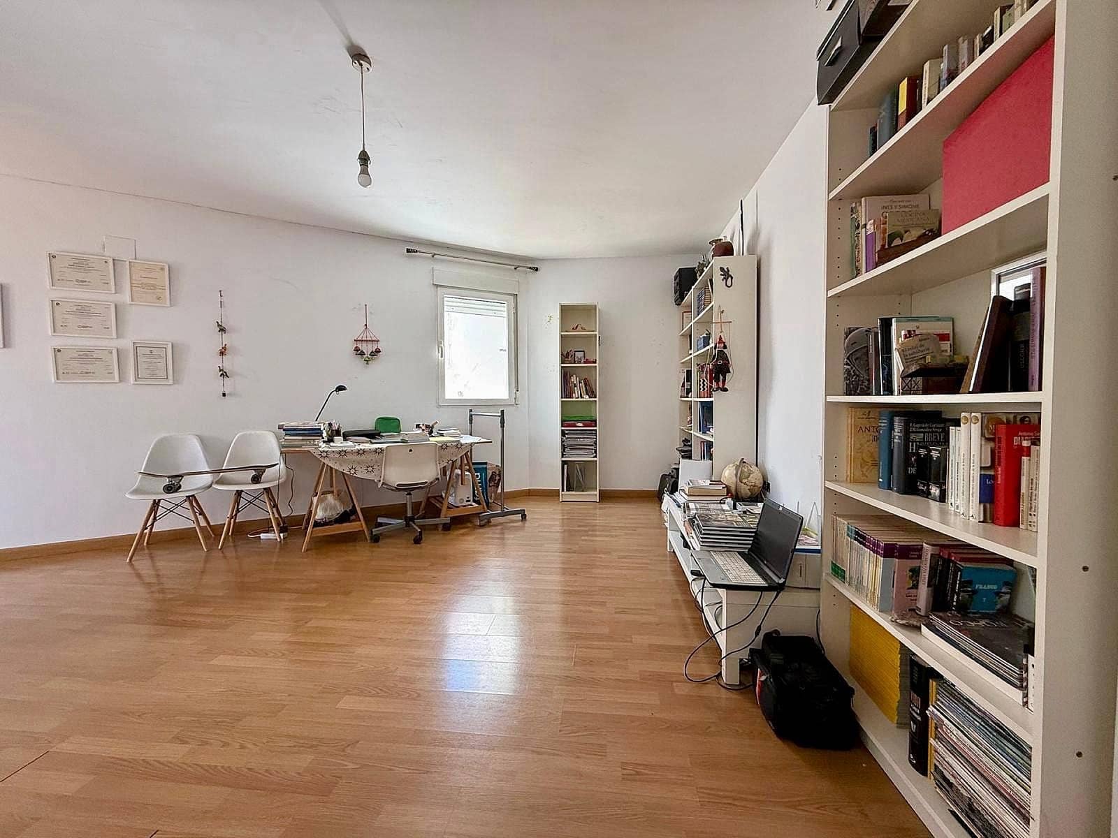 4 Zimmer Apartment zu verkaufen in Yecla mit Garage - 279.000 € (Ref: 9946961)