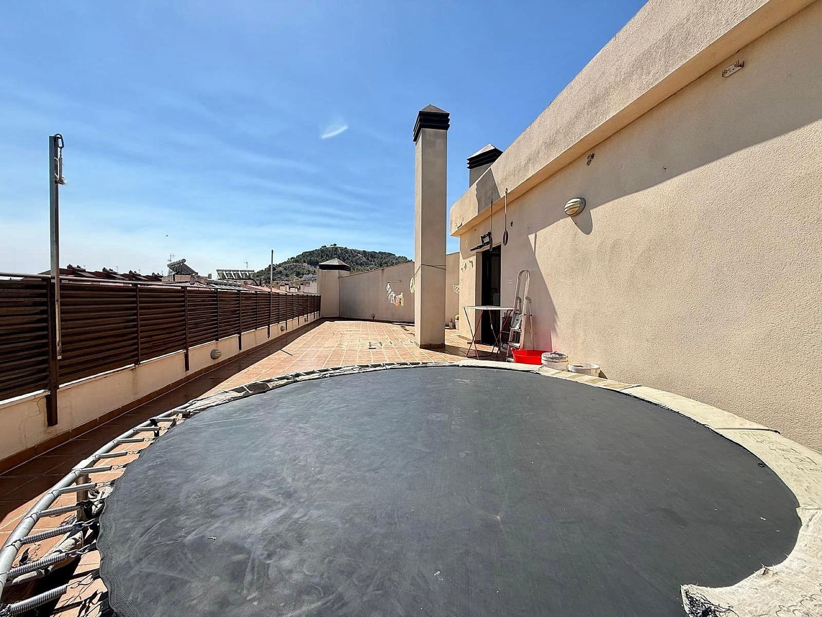 4 Zimmer Apartment zu verkaufen in Yecla mit Garage - 279.000 € (Ref: 9946961)