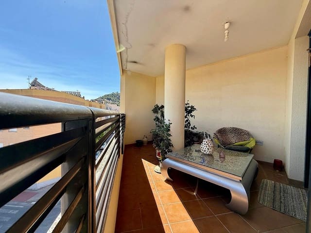 4 soverom Leilighet til salgs i Yecla med garasje - € 279 000 (Ref: 9946961)