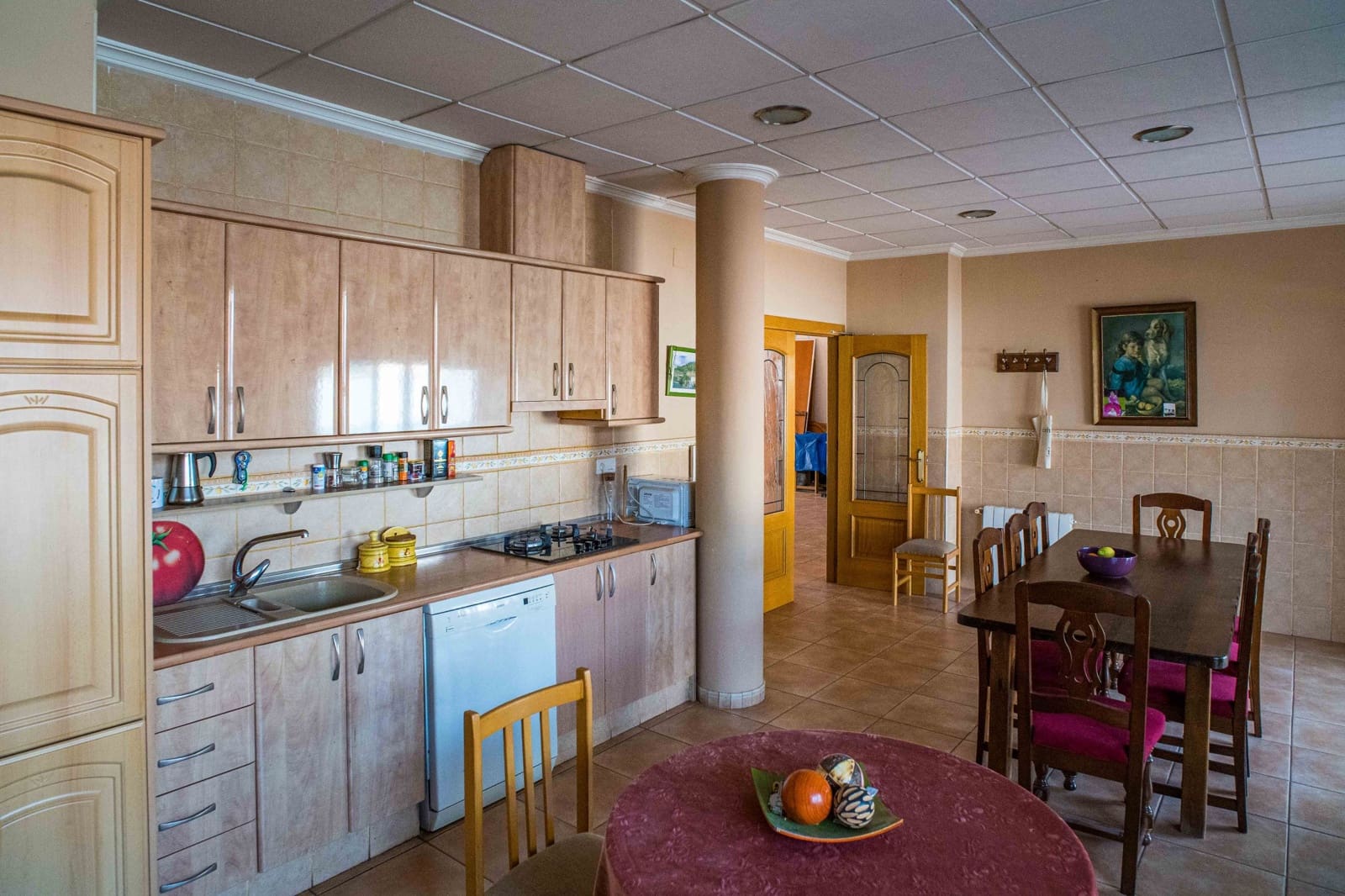 Chalet de 5 habitaciones en Pinoso en venta con piscina garaje - 399.950 € (Ref: 9958434)
