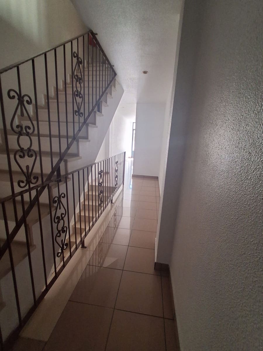 Apartamento de 4 habitaciones en Catral en venta con piscina garaje - 215.000 € (Ref: 9961991)