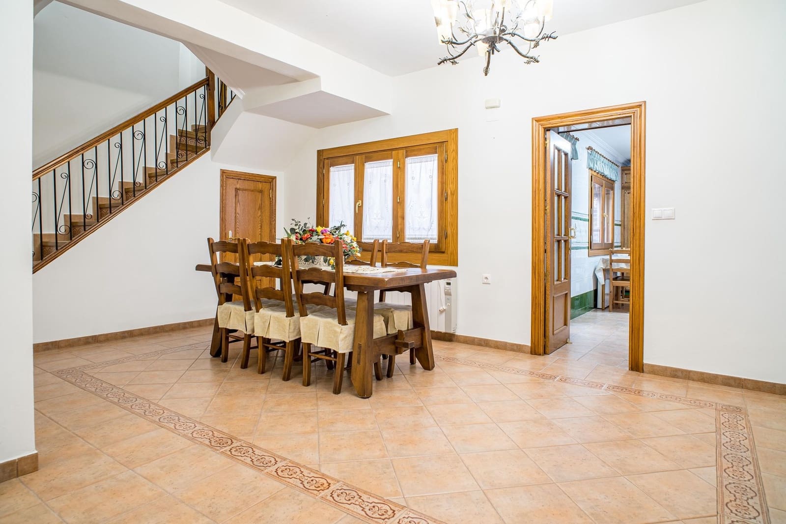 5 soverom Finca/Herregård til salgs i Pinoso med garasje - € 320 000 (Ref: 9966120)