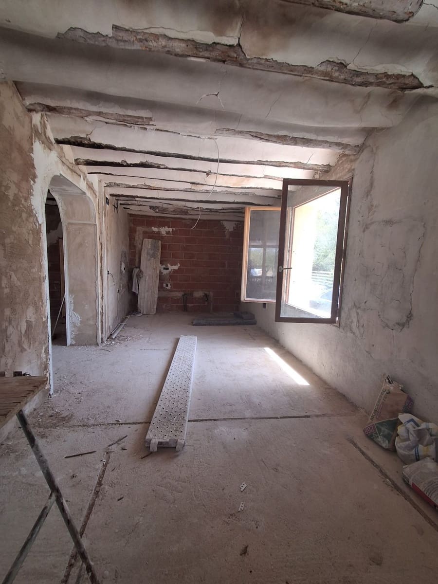 4 slaapkamer Finca/Landhuis te koop in Pinoso met zwembad - € 295.000 (Ref: 9976770)