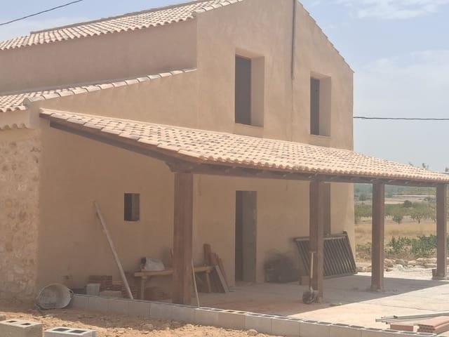 4 soverom Finca/Herregård til salgs i Lel, Pinoso med svømmebasseng - € 295 000 (Ref: 9976770)