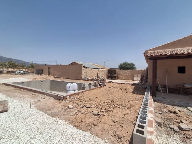 4 soverom Finca/Herregård til salgs i Lel, Pinoso med svømmebasseng - € 295 000 (Ref: 9976770)