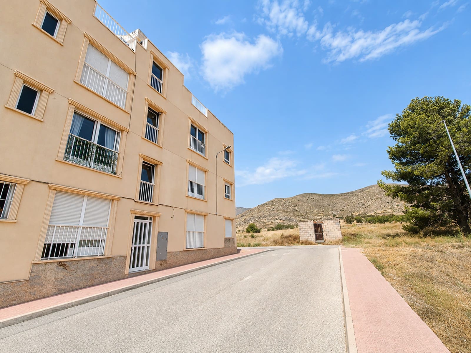 Apartamento de 2 habitaciones en Hondón de los Frailes en venta - 99.500 € (Ref: 9978152)