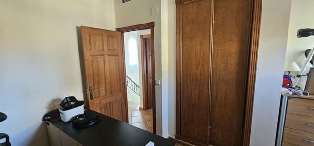 Chalet de 3 habitaciones en Lo Crispin, Algorfa en venta con piscina - 220.000 € (Ref: 9984380)