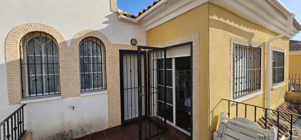 Chalet de 3 habitaciones en Lo Crispin en venta con piscina - 220.000 € (Ref: 9984380)