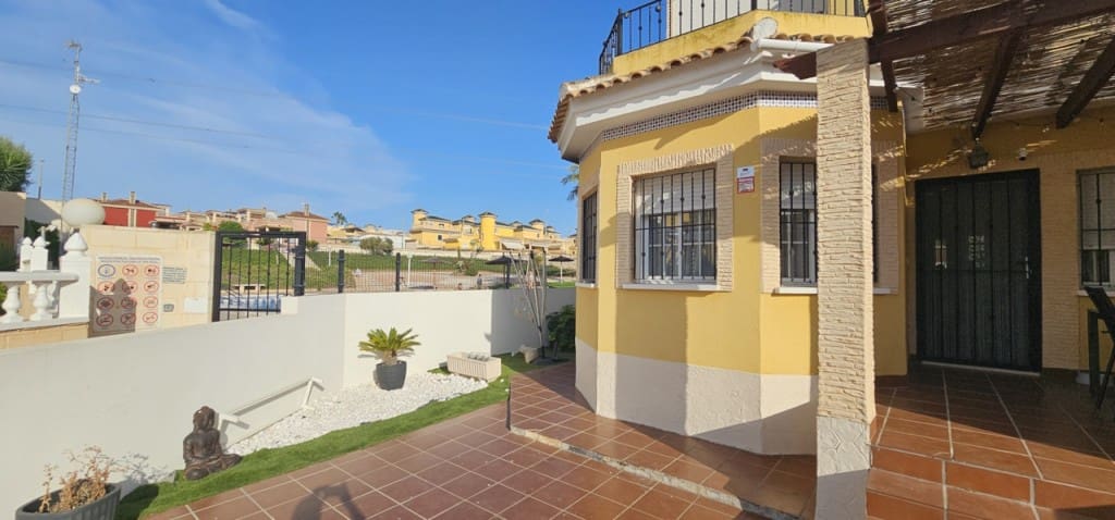 Chalet de 3 habitaciones en Lo Crispin en venta con piscina - 220.000 € (Ref: 9984380)