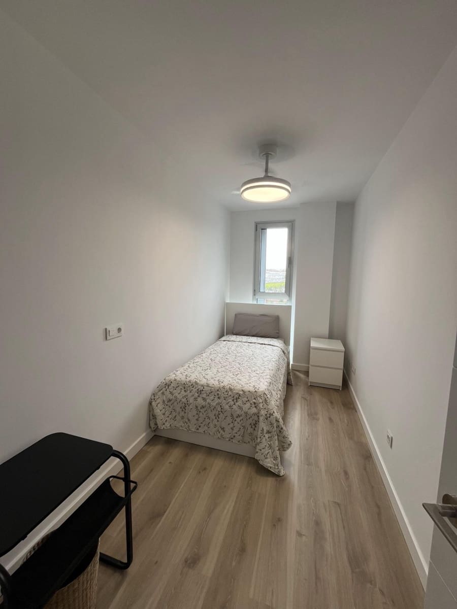 4 bedroom Flat for rent in Las Palmas de Gran Canaria with pool garage - € 2,500 (Ref: 10000241)