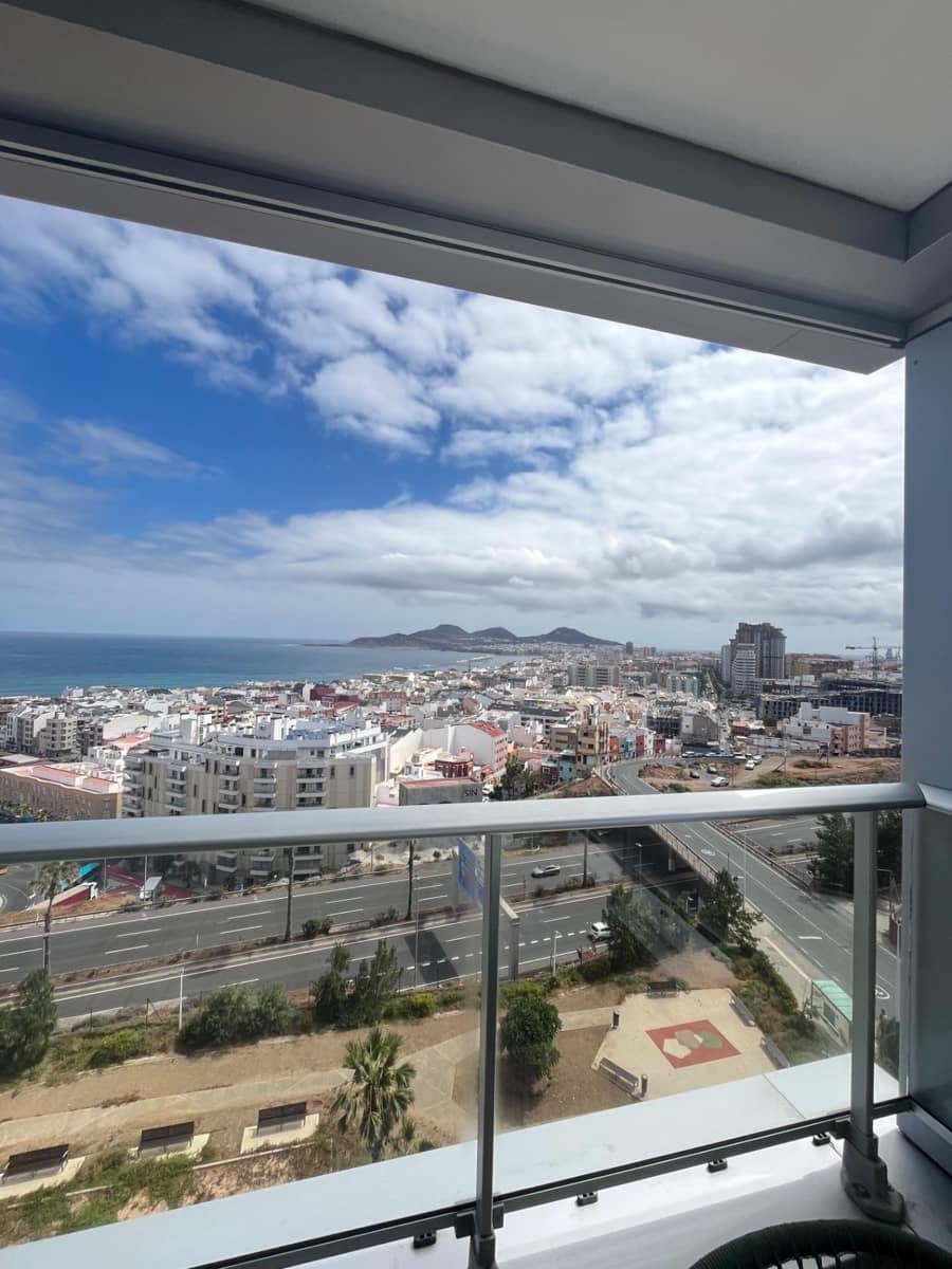 4 bedroom Flat for rent in Las Palmas de Gran Canaria with pool garage - € 2,500 (Ref: 10000241)