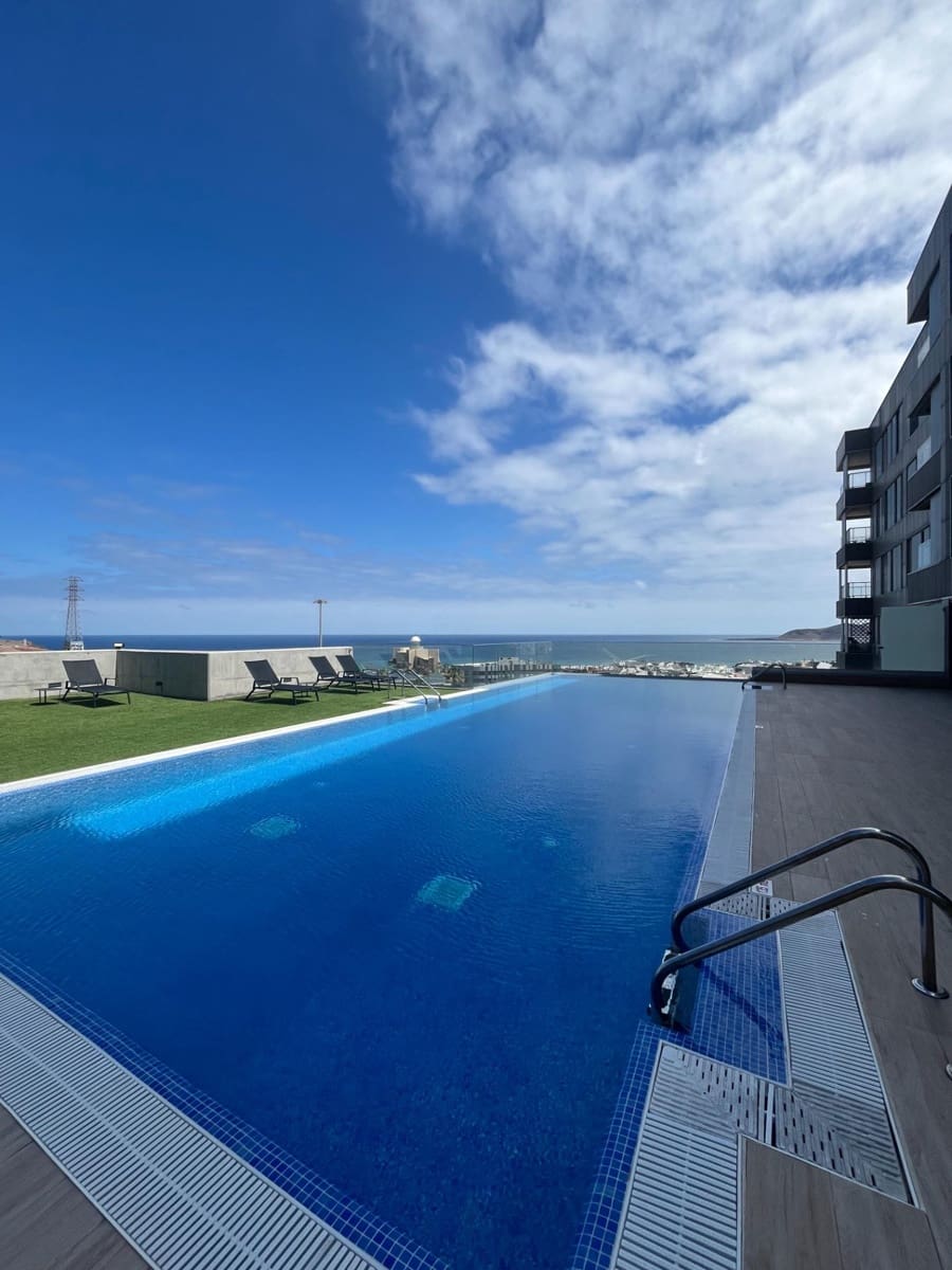 4 bedroom Flat for rent in Las Palmas de Gran Canaria with pool garage - € 2,500 (Ref: 10000241)