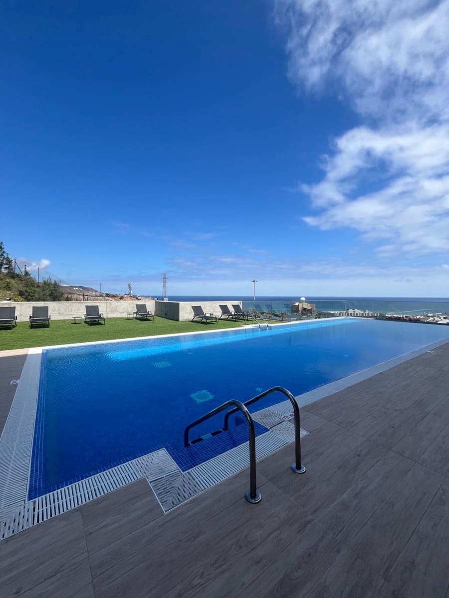4 bedroom Flat for rent in Las Palmas de Gran Canaria with pool garage - € 2,500 (Ref: 10000241)