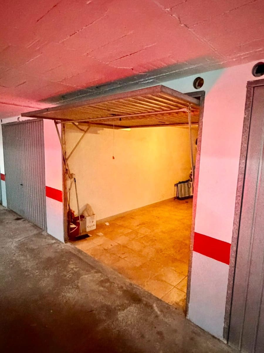 2 slaapkamer Flat te koop in Benidorm met zwembad garage - € 495.000 (Ref: 10000242)