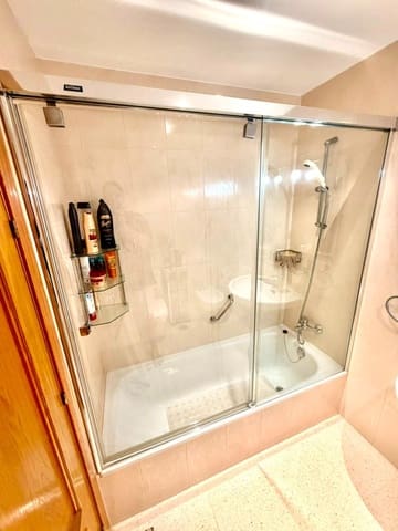 2 slaapkamer Flat te koop in Playa Poniente, Benidorm met zwembad garage - € 495.000 (Ref: 10000242)