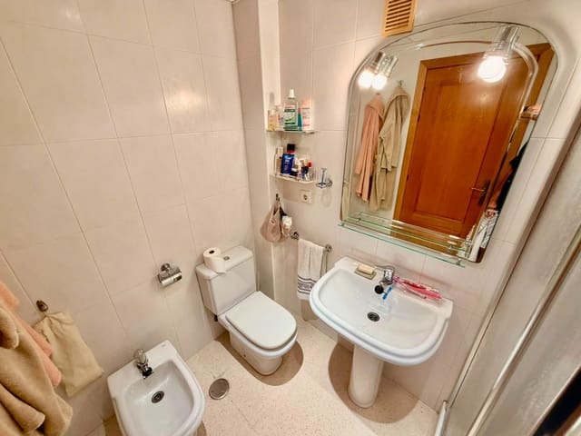 2 slaapkamer Flat te koop in Playa Poniente, Benidorm met zwembad garage - € 495.000 (Ref: 10000242)
