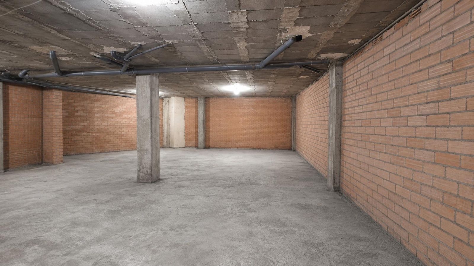1 Zimmer Gewerbe zu verkaufen in La Almunia de Dona Godina - 135.000 € (Ref: 10005358)