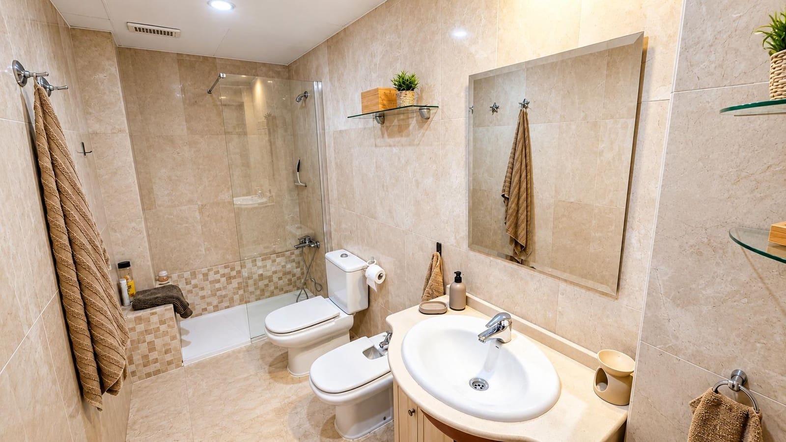 1 soveværelse Lejlighed til salg i Benalmadena med swimmingpool garage - € 269.000 (Ref: 10007252)