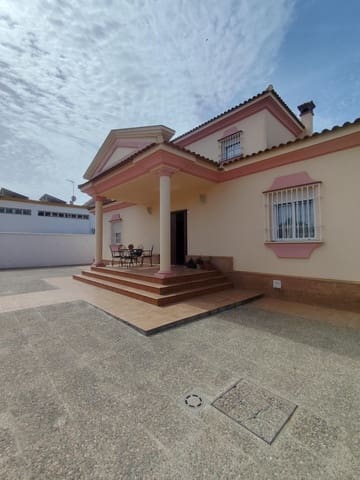 Chalet de 5 habitaciones en Tomares en venta con piscina garaje - 780.000 € (Ref: 10007253)