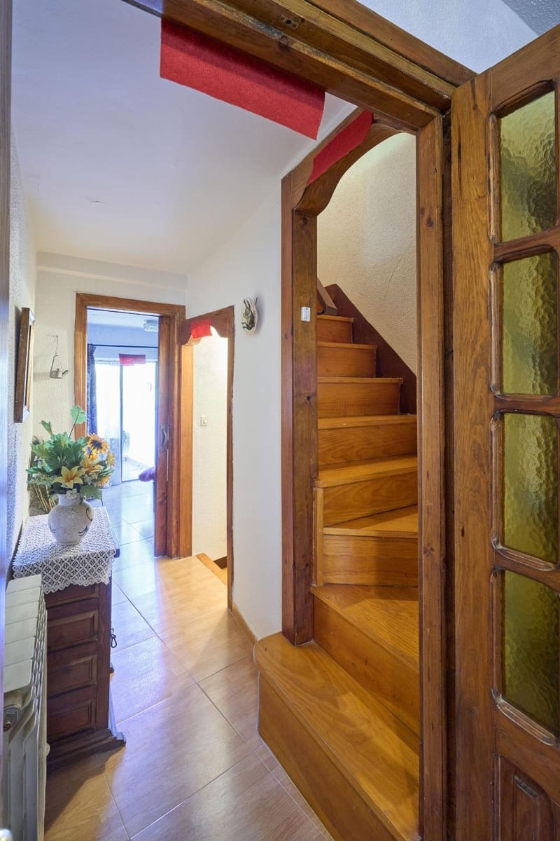 5 makuuhuone Huvila myytävänä paikassa Navacarros mukana uima-altaan - 127 730 € (Ref: 10009249)