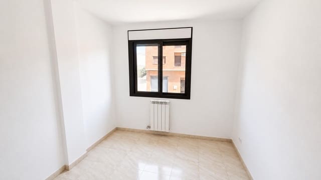 4 chambre Appartement à vendre à La Almunia de Doña Godina - 179 000 € (Ref: 10009250)