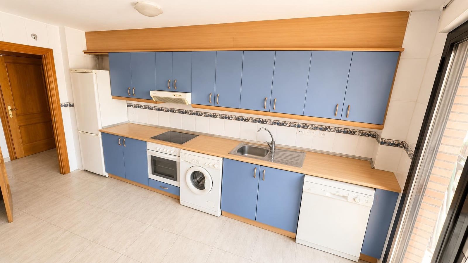 4 quarto Apartamento para venda em La Almunia de Dona Godina com piscina garagem - 179 000 € (Ref: 10009250)