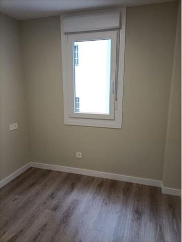 2 sypialnia Mieszkanie na sprzedaż w Miasto A Coruña - 195 000 € (Ref: 10011602)