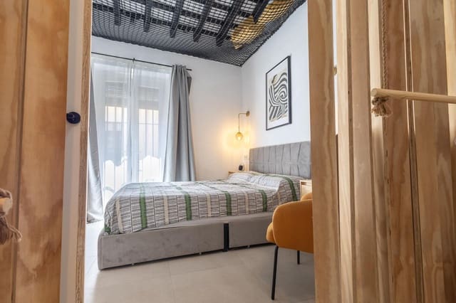 4 chambre Villa/Maison à vendre à Jerez de la Frontera avec garage - 499 000 € (Ref: 10011603)