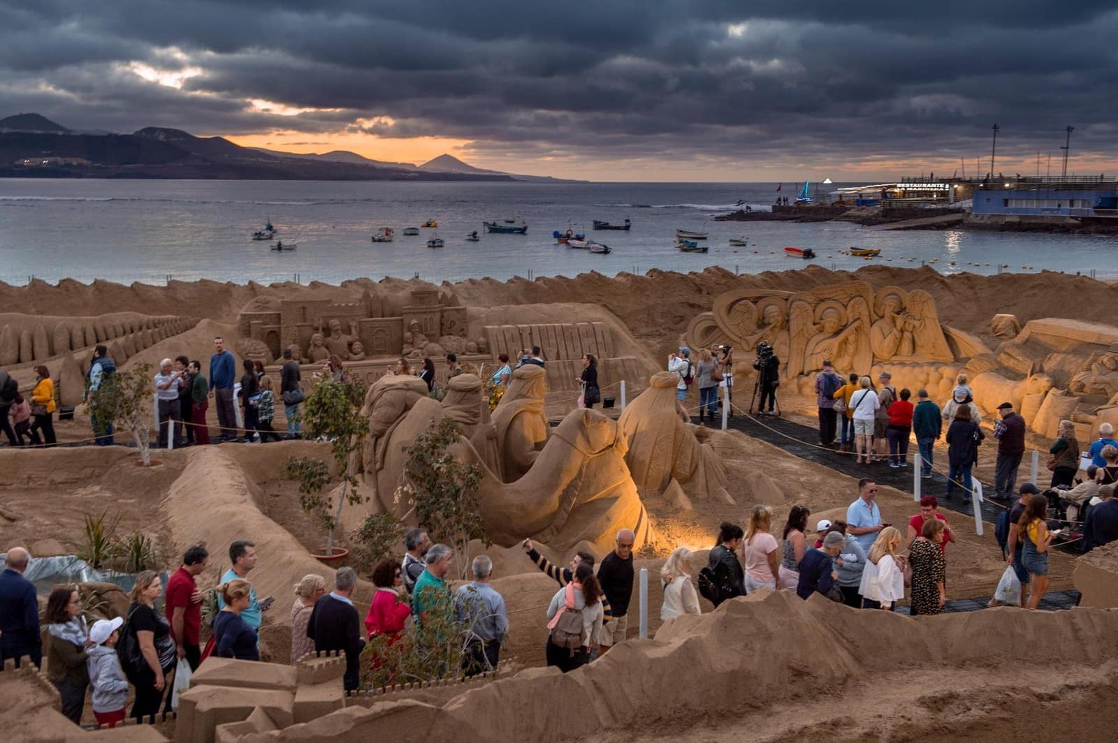 2 soveværelse Lejlighed til leje i Las Palmas de Gran Canaria - € 1.100 (Ref: 10011604)