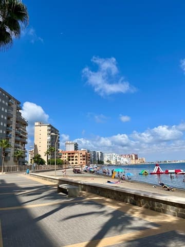Piso de 2 habitaciones en La Manga del Mar Menor en venta - 214.000 € (Ref: 10011606)