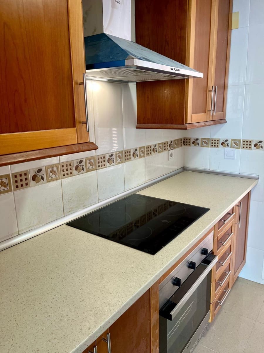 Piso de 2 habitaciones en La Manga del Mar Menor en venta - 214.000 € (Ref: 10011606)